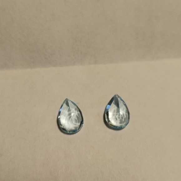 Faceted Aquamarine Pair Gemstones #113 - Picture 3 of 4